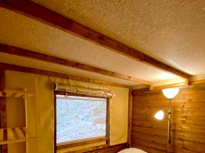 tente en toile et bois - Les Bords De Cèze photo 7