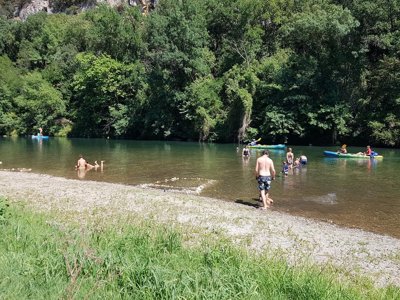Cliquez pour découvrir toutes les photos de l'ÉTABLISSEMENT ! camping Les Bords De Cèze photo 3