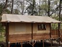 tente en toile et bois - camping Les Bords De Cèze photo 2