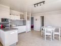 Cliquez pour découvrir toutes les photos de l'HÉBERGEMENT ! chalet - établissement Mélusine Aux Epesses photo 3
