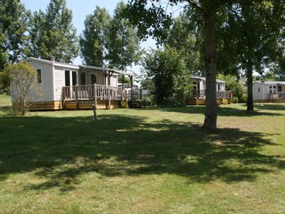 Cliquez pour découvrir toutes les photos de l'ÉTABLISSEMENT ! camping Le Colombier photo 4