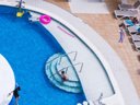 Camping Pas Cher vous présente avec son site Officiel campingpascher.fr, la Résidence Bamblue Boutique Apartments, située sur la commune de Pineda De Mar dans le département Barcelone (Catalogne) en Espagne. La résidence Bamblue Boutique Apartments vous propose un hébergement de type appartement de 45 m² pour 6 personnes avec climatisation (télévision). L'établissement vous propose 3 autres types d'hébergements. Découvrez tous nos séjours à petits prix dans la commune et aux alentours de Pineda De Mar du département : Barcelone (Catalogne). Mer, Piscine extérieure,... En savoir plus : cliquez-ICI.