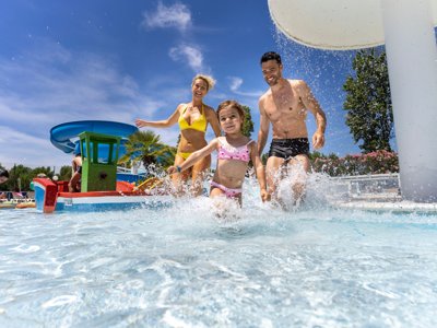 Cliquez pour découvrir toutes les photos de l'ÉTABLISSEMENT ! camping Sandaya Riviera D'Azur photo 11