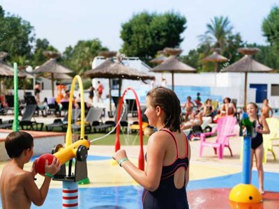 camping BONNES VACANCES Sur CAMPING LE BOSC photo 18