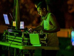 Camping Pas Cher vous présente avec son site Officiel campingpascher.fr, le Camping BONNES VACANCES Sur CAMPING LE BOSC classé 4 étoiles, situé sur la commune de Saint Cyprien dans le département Pyrénées-orientales (Languedoc Roussillon) en France. Le camping BONNES VACANCES Sur CAMPING LE BOSC vous propose un hébergement de type mobil-home de 36 m² pour 6 personnes avec climatisation (télévision). L'établissement vous propose 11 autres types d'hébergements. Découvrez tous nos séjours à petits prix dans la commune et aux alentours de Saint Cyprien du département : Pyrénées-orientales (Languedoc Roussillon). Les Avis clients pour le Camping BONNES VACANCES Sur CAMPING LE BOSC sont excellents avec une note moyenne de 8 sur 10. Parc aquatique, Piscine extérieure, Animations familiales, Club enfants, Aire de jeux enfants, Baby-foot, Canoë-kayak, Court de tennis, Cyclisme, Golf, Jet-ski, Location de bateaux, Parcours sportif, Ping-pong, Piscine, Pétanque, Salle de jeux vidéo, Terrain multisports, Bar, Boulangerie, Snack/Bar, Supermarché, Épicerie,... En savoir plus : cliquez-ICI.