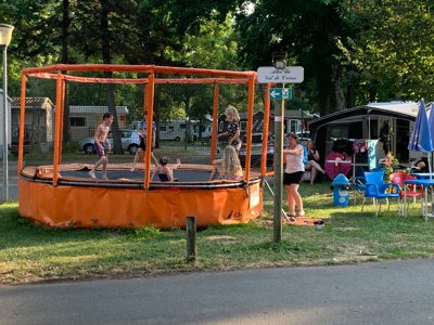 Cliquez pour découvrir toutes les photos de l'ÉTABLISSEMENT ! camping L'Endorph'in photo 25