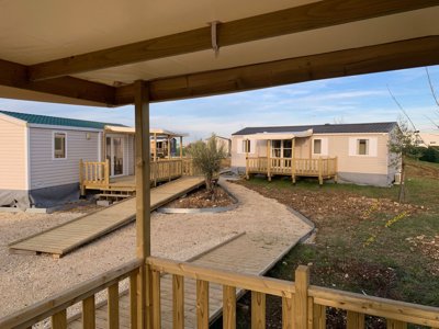Cliquez pour découvrir toutes les photos de l'ÉTABLISSEMENT ! camping L'Endorph'in photo 4