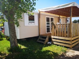 Camping Pas Cher vous présente avec son site Officiel campingpascher.fr, le Camping L'Endorph'in, situé sur la commune de Deols dans le département Indre (Centre-val De Loire) en France. Le camping L'Endorph'in vous propose un hébergement de type mobil-home pour 7 personnes avec climatisation (télévision). L'établissement vous propose 5 autres types d'hébergements. Découvrez tous nos séjours à petits prix dans la commune et aux alentours de Deols du département : Indre (Centre-val De Loire). Aire de jeux enfants, Parcours sportif, Ping-pong, Pétanque,... En savoir plus : cliquez-ICI.