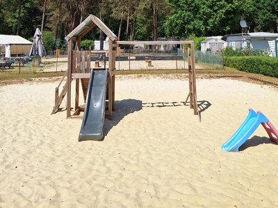 Cliquez pour découvrir toutes les photos de l'HÉBERGEMENT ! tente en toile et bois - Kempen photo 7