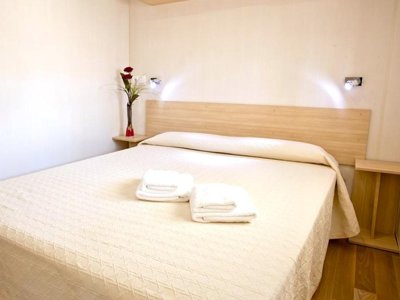 Cliquez pour découvrir toutes les photos de l'HÉBERGEMENT ! bungalow - La Siesta Salou Resort & Camping photo 6
