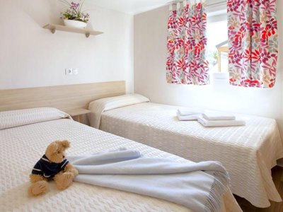 Cliquez pour découvrir toutes les photos de l'HÉBERGEMENT ! bungalow - La Siesta Salou Resort & Camping photo 7