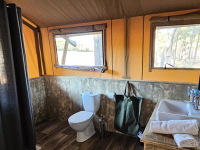 tente en toile et bois - Verdon Les Grands Domaines photo 3