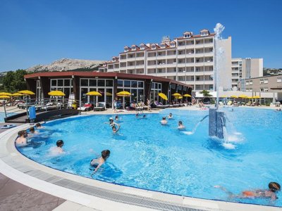 Cliquez pour découvrir toutes les photos de l'ÉTABLISSEMENT ! camping Valamar Baska photo 18