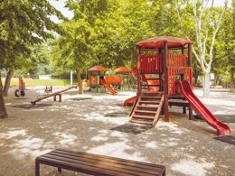 Camping Pas Cher vous présente avec son site Officiel campingpascher.fr, le Camping Zelena Laguna classé 4 étoiles, situé sur la commune de Funtana dans le département Istrie (Istrie) en Croatie. Le camping Zelena Laguna vous propose un hébergement de type mobil-home de 28 m² avec climatisation (télévision). L'établissement vous propose 2 autres types d'hébergements. Découvrez tous nos séjours à petits prix dans la commune et aux alentours de Funtana du département : Istrie (Istrie). Piscine extérieure, Animations familiales, Aire de jeux enfants, Bar, Restaurant, Épicerie,... En savoir plus : cliquez-ICI.