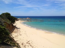 Camping Pas Cher vous présente avec son site Officiel campingpascher.fr, le Camping Village Saragosa classé 4 étoiles, situé sur la commune de Aglientu dans le département Olbia-tempio (Sardaigne) en Italie. Le camping Village Saragosa vous propose un hébergement de type bungalow avec climatisation. L'établissement vous propose 5 autres types d'hébergements. Découvrez tous nos séjours à petits prix dans la commune et aux alentours de Aglientu du département : Olbia-tempio (Sardaigne). Animations familiales, Aire de jeux enfants, Terrain de basketball, Terrain de football, Terrain de volley-ball, Bar, Restaurant, Épicerie,... En savoir plus : cliquez-ICI.