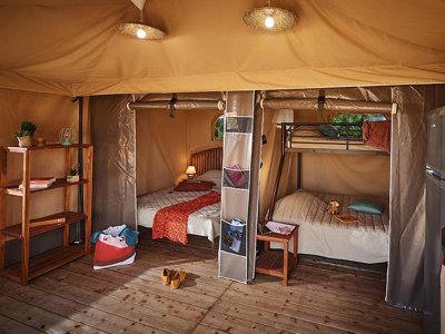 Cliquez pour découvrir toutes les photos de l'ÉTABLISSEMENT ! camping Ushuaïa Villages Provence-Ventoux photo 16