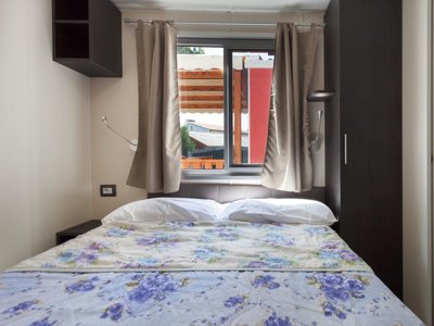 Cliquez pour découvrir toutes les photos de l'HÉBERGEMENT ! mobil-home - Baia Holiday Gasparina photo 4