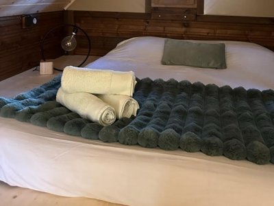 Cliquez pour découvrir toutes les photos de l'HÉBERGEMENT ! tente en toile et bois - Natur'camp Alsace photo 8