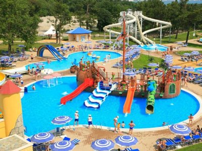 Cliquez pour découvrir toutes les photos de l'ÉTABLISSEMENT ! village vacances FranceComfort Residence De Salernes photo 17