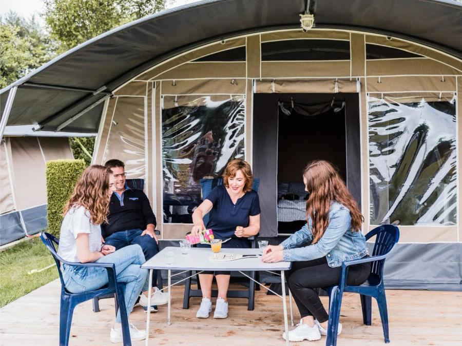 Cliquez pour découvrir toutes les photos de l'HÉBERGEMENT ! tente - Europe Tents 'T Strandheem photo 2