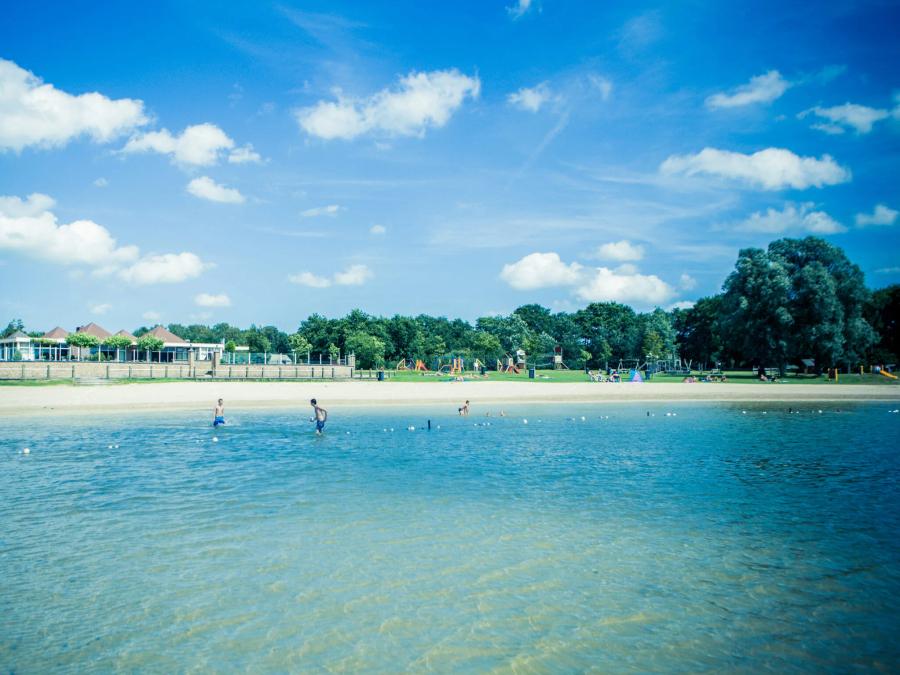 Cliquez pour découvrir toutes les photos de l'ÉTABLISSEMENT ! établissement Europe Tents 'T Strandheem photo 3