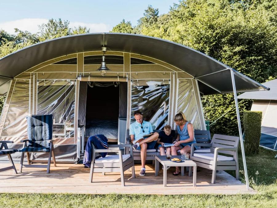 Cliquez pour découvrir toutes les photos de l'ÉTABLISSEMENT ! établissement Europe Tents 'T Strandheem photo 4
