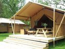 tente en toile et bois - camping Le Rivage Civraisien photo 2
