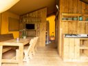 tente en toile et bois - camping Le Rivage Civraisien photo 3