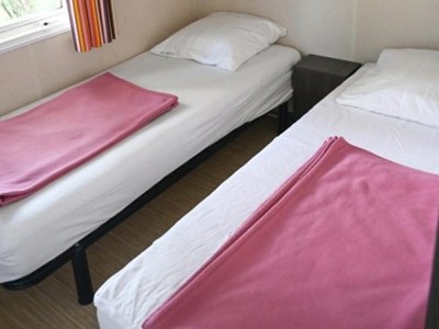 Cliquez pour découvrir toutes les photos de l'HÉBERGEMENT ! mobil-home - Solaire Du Petit Buech photo 5