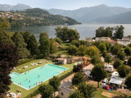 Camping Pas Cher vous présente avec son site Officiel campingpascher.fr, le Camping Caldonazzo Family Collection classé 3 étoiles, situé sur la commune de San Cristoforo dans le département Alessandria (Piémont) en Italie. Le camping Caldonazzo Family Collection vous propose un hébergement de type mobil-home de 34 m² pour 5 personnes avec climatisation (télévision). L'établissement vous propose 6 autres types d'hébergements. Découvrez tous nos séjours à petits prix dans la commune et aux alentours de San Cristoforo du département : Alessandria (Piémont). Piscine extérieure, Animations familiales, Club ados, Club enfants, Aire de jeux enfants, Ping-pong, Pétanque, Terrain de football, Terrain de volley-ball, Bureau de tabac, Dépôt de pain, Plats à emporter, Restaurant, Supermarché,... En savoir plus : cliquez-ICI.