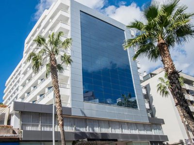 Cliquez pour découvrir toutes les photos de l'ÉTABLISSEMENT ! établissement Pierre & Vacances Hotel Costa Málaga (Adults Only) photo 4