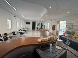 Camping Pas Cher vous présente avec son site Officiel campingpascher.fr, le Camping Sierra De Javalambre classé 3 étoiles, situé sur la commune de Manzanera dans le département Teruel (Aragon) en Espagne. Le camping Sierra De Javalambre, vous présente un hébergement de type bungalow. Le camping Sierra De Javalambre vous proposeun séjour PAS CHER avec une REMISEdu sam. 13 décembre au sam. 20 décembre 2025 avec une PROMO de DERNIÈRE MINUTE, en promotion à -50% pour 7 nuits à 315 € au lieu de 630 € soit une Économie de 315 €. Cette location propose 13 dates différentes pour réserver votre séjour. Découvrez également les 15 autres gammes d'hébergements du camping. Aire de jeux enfants, Terrain multisports, Snack/Bar,... En savoir plus : cliquez-ICI.