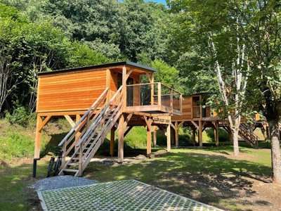 Cliquez pour découvrir toutes les photos de l'ÉTABLISSEMENT ! camping Le Hameau De L'Ourthe photo 2