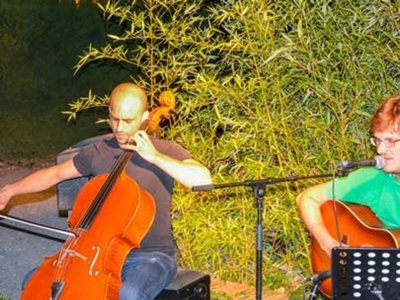 Cliquez pour découvrir toutes les photos de l'ÉTABLISSEMENT ! camping Domaine De Chadeyron - Et Gîtes photo 14
