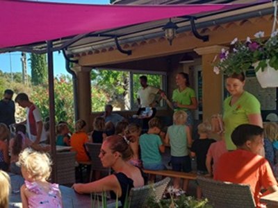 Cliquez pour découvrir toutes les photos de l'ÉTABLISSEMENT ! camping Domaine De Chadeyron - Et Gîtes photo 20