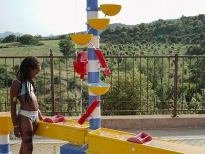 Cliquez pour découvrir toutes les photos de l'ÉTABLISSEMENT ! camping Domaine De Chadeyron - Et Gîtes photo 6