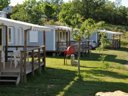 Cliquez pour découvrir toutes les photos de l'HÉBERGEMENT ! mobil-home - camping Domaine De Chadeyron - Et Gîtes photo 4