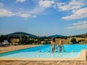 Cliquez pour découvrir toutes les photos de l'ÉTABLISSEMENT ! camping Domaine De Chadeyron - Et Gîtes photo 8