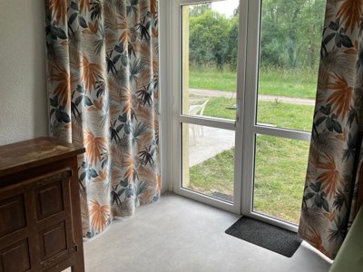 Cliquez pour découvrir toutes les photos de l'HÉBERGEMENT ! maison - Domaine Du Lac photo 5