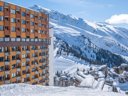 Camping Pas Cher vous présente avec son site Officiel campingpascher.fr, la Résidence Pierre & Vacances Capella classé 4 étoiles, située sur la commune de Avoriaz dans le département Haute-savoie (Rhône Alpes) en France. La résidence Pierre & Vacances Capella, vous présente un hébergement de type appartement. La résidence Pierre & Vacances Capella vous propose du dimanche 11 avril au dimanche 18 avril 2027 pour 7 nuits à 1001€. Cette location propose 7 dates différentes pour réserver votre séjour. Découvrez également les 1 autres gammes d'hébergements de la résidence. Piscine chauffée, Piscine couverte, Bar, Café, Restaurant, Épicerie,... En savoir plus : cliquez-ICI.