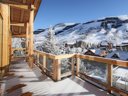 Camping Pas Cher vous présente avec son site Officiel campingpascher.fr, la Résidence Chalet Odalys Le Panda, située sur la commune de Les 2 Alpes dans le département Isère (Rhône Alpes) en France. La résidence Chalet Odalys Le Panda vous propose un hébergement de type chalet. L'établissement vous propose un autre type d'hébergement. Découvrez tous nos séjours à petits prix dans la commune et aux alentours de Les 2 Alpes du département : Isère (Rhône Alpes). Court de tennis,... En savoir plus : cliquez-ICI.