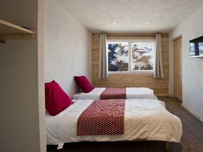 Cliquez pour découvrir toutes les photos de l'HÉBERGEMENT ! hébergement en groupe - Chalet De Marie photo 6