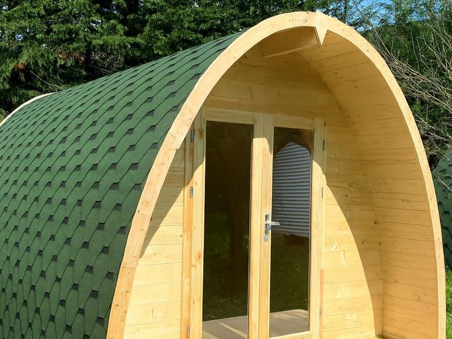 Camping Pas Cher vous présente avec son site Officiel campingpascher.fr, le Camping Des Deux Séquoias, situé sur la commune de Nant dans le département Aveyron (Midi Pyrénées) en France. Le camping Des Deux Séquoias, vous présente un hébergement de type mini-maison pour 1 personne. Le camping Des Deux Séquoias vous propose du vendredi 05 juin au vendredi 12 juin 2026 avec un DÉPART DEMAIN pour 7 nuits à 309€. Cette location propose 112 dates différentes pour réserver votre séjour. Découvrez également les 3 autres gammes d'hébergements du camping. Rivière, Piscine chauffée, Piscine extérieure, Canoë-kayak, Canyoning, Cyclisme, Pétanque, Randonnée, Terrain de volley-ball,... En savoir plus : cliquez-ICI.