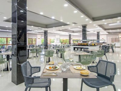 Cliquez pour découvrir toutes les photos de l'ÉTABLISSEMENT ! établissement Hotel Benidorm East By Pierre & Vacances photo 8