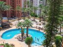 Camping Pas Cher vous présente avec son site Officiel campingpascher.fr, le Établissement Hotel Benidorm East By Pierre & Vacances classé 4 étoiles, situé sur la commune de Benidorm dans le département Alicante (Valencia) en Espagne. L'établissement Hotel Benidorm East By Pierre & Vacances, vous présente un hébergement de type chambre de 21 m² avec climatisation et télévision. L'établissement Hotel Benidorm East By Pierre & Vacances vous propose du mardi 03 novembre au mardi 10 novembre 2026 pour 7 nuits à 542€. Cette location propose 276 dates différentes pour réserver votre séjour. Découvrez également les 3 autres gammes d'hébergements du hôtel. Piscine couverte, Piscine extérieure, Animations familiales, Club enfants, Aire de jeux enfants, Salle de fitness, Terrain multisports, Restaurant, Snack/Bar,... En savoir plus : cliquez-ICI.
