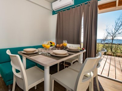 Cliquez pour découvrir toutes les photos de l'HÉBERGEMENT ! mobil-home - Arena Grand Kažela Homes photo 5