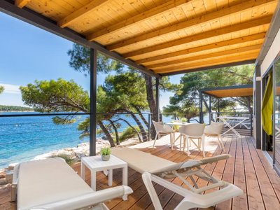 Cliquez pour découvrir toutes les photos de l'ÉTABLISSEMENT ! camping Arena Stoja Homes photo 3
