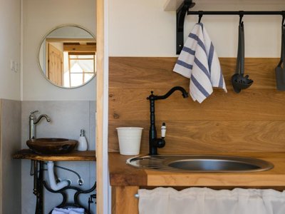 tente en toile et bois - Glamping Kolpa Resort photo 7