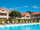 Camping Pas Cher vous présente avec son site Officiel campingpascher.fr, la Résidence Goélia Le Cordouan classé 3 étoiles, située sur la commune de Soulac Sur Mer dans le département Gironde (Aquitaine) en France. La résidence Goélia Le Cordouan, vous présente un hébergement de type appartement de 40 m² et télévision. La résidence Goélia Le Cordouan vous propose du sam. 26 septembre au sam. 03 octobre 2026 pour 7 nuits à 245€. Cette location propose 14 dates différentes pour réserver votre séjour. Découvrez également les 4 autres gammes d'hébergements de la résidence. Piscine chauffée, Piscine extérieure, Aire de jeux enfants, Court de tennis, Pétanque, Terrain multisports,... En savoir plus : cliquez-ICI.