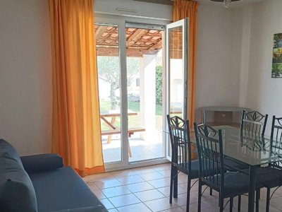 Cliquez pour découvrir toutes les photos de l'HÉBERGEMENT ! maison de campagne - Domaine Des Garrigues photo 4